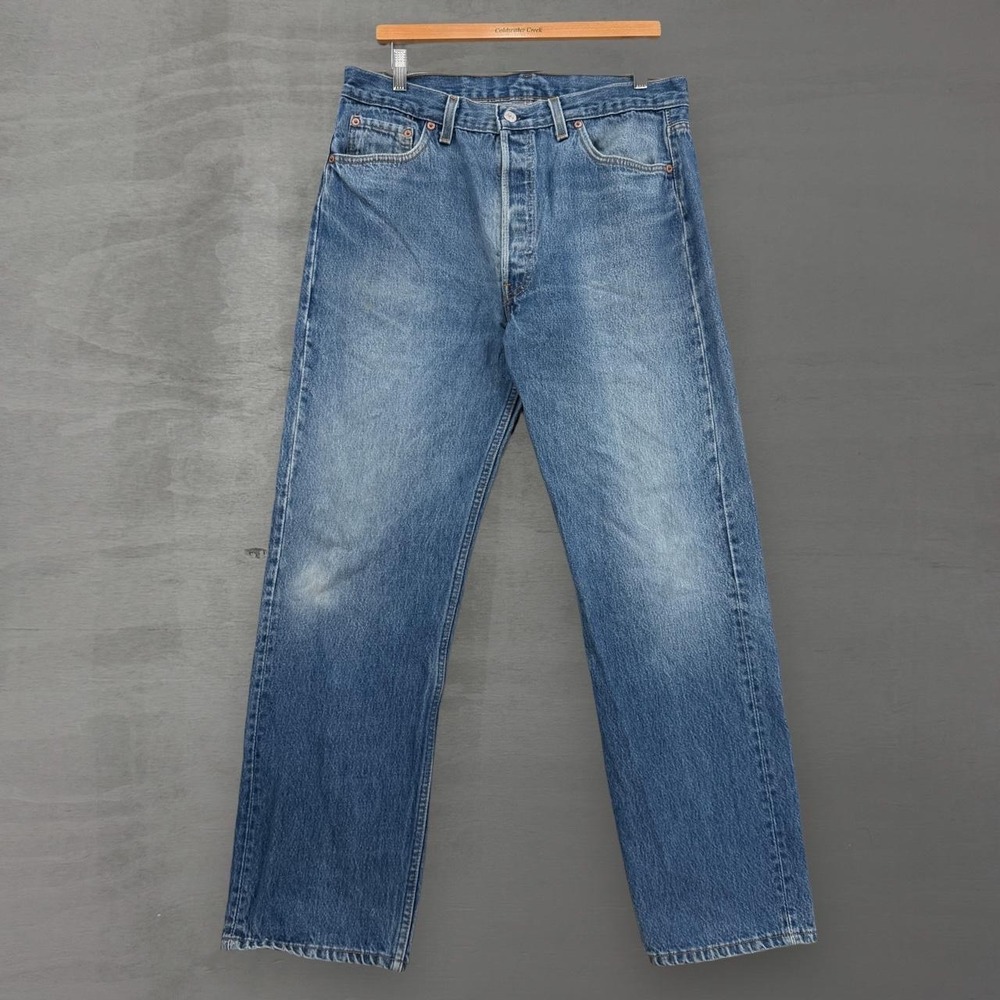 Vintage Levi's 501 xx Made in USA Jeans Blue Straight Leg Button Fly 33 x 29